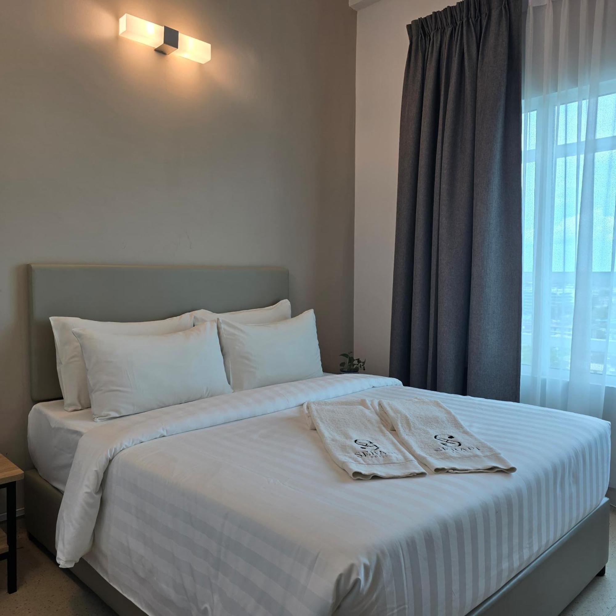 Serapi Verdure Hotel Kuching Eksteriør bilde